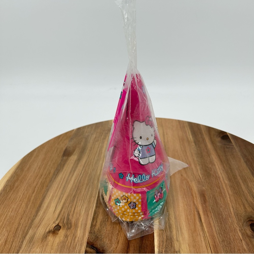 NIP VTG Hello Kitty Sanrio Paper Birthday Party Hats 1999 DEADSTOCK NOS *READ* - Picture 5 of 10